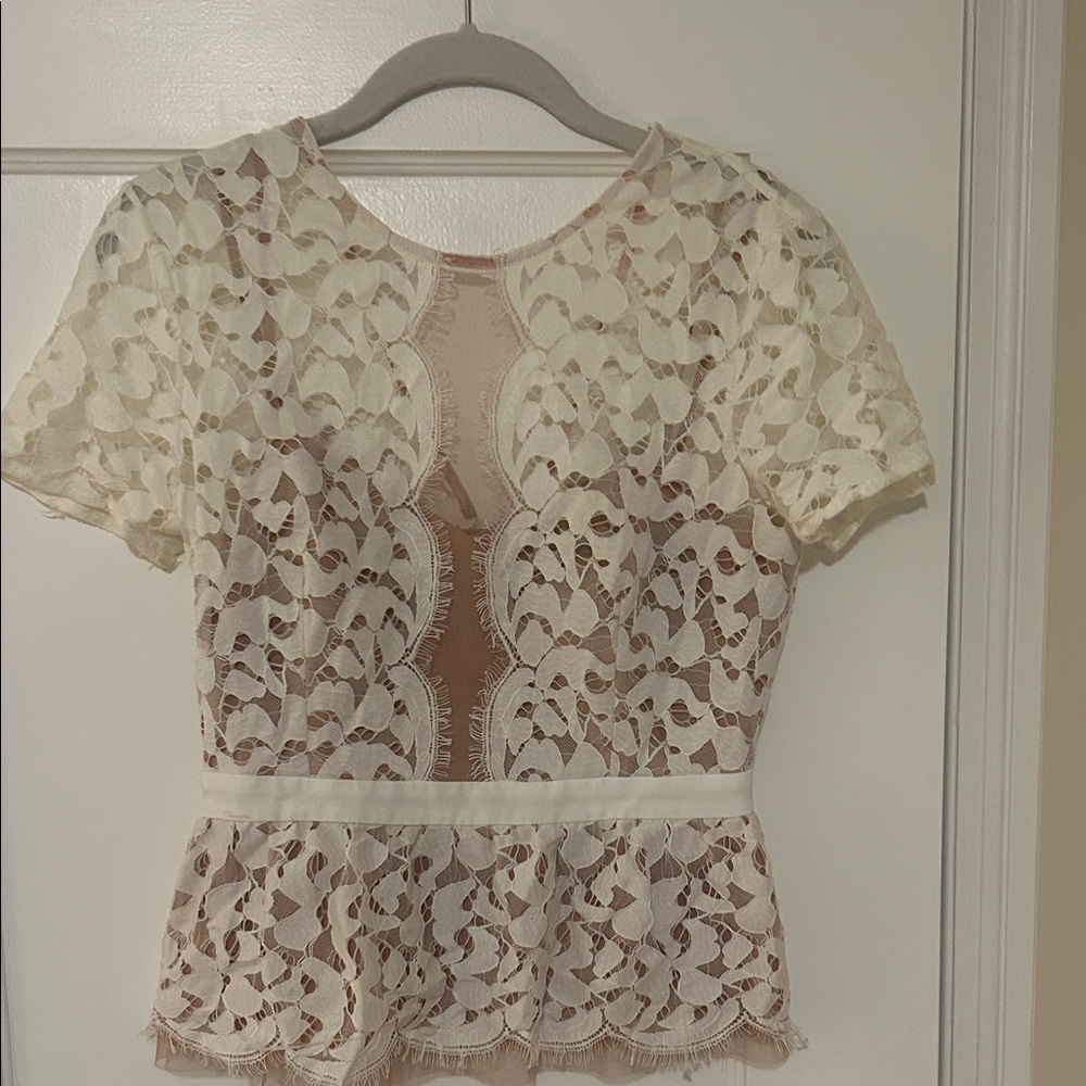 BCBG Max Azria Women's Ivory Lace Short-Sleeve Peplum Top